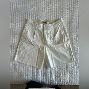 Wallace & Barnes X J.Crew NWT single Pleat white shorts men’s 32, 8 inch